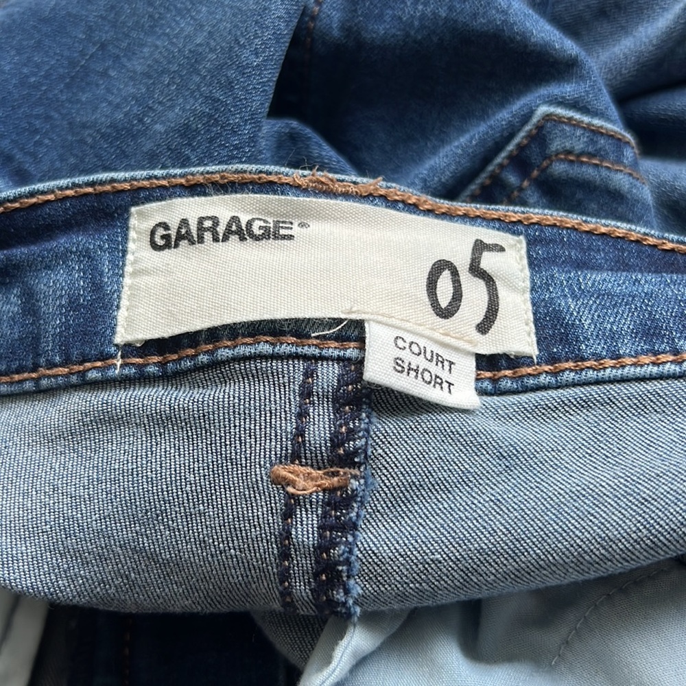 Garage Skinny Jeans - Picture 3 of 3